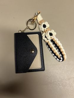 Wristlet with crochet detail brand new 