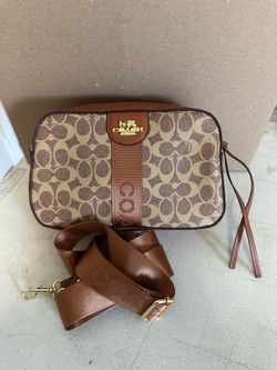 Purses 👜 coach with straps