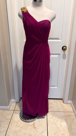 Magenta One-Shoulder Formal Gown