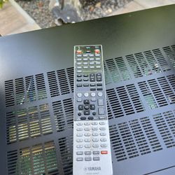 Yamaha Receiver And Yamaha Speakers With Remote.
