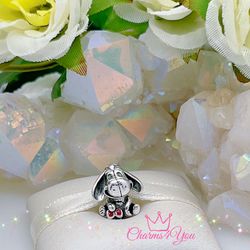 Adorable Charm 925 silver for Pandora moments bracelet.