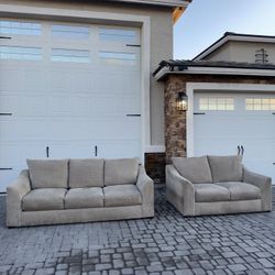 Couch & Loveseat Light Grey