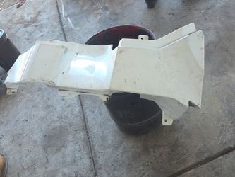 Freightliner cow fender