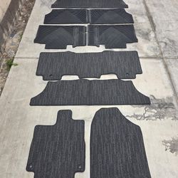 Honda Odyssey Floor Mats. 