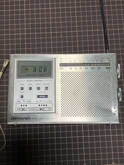Sound Design Portable Radio LCD Clock Model 3092