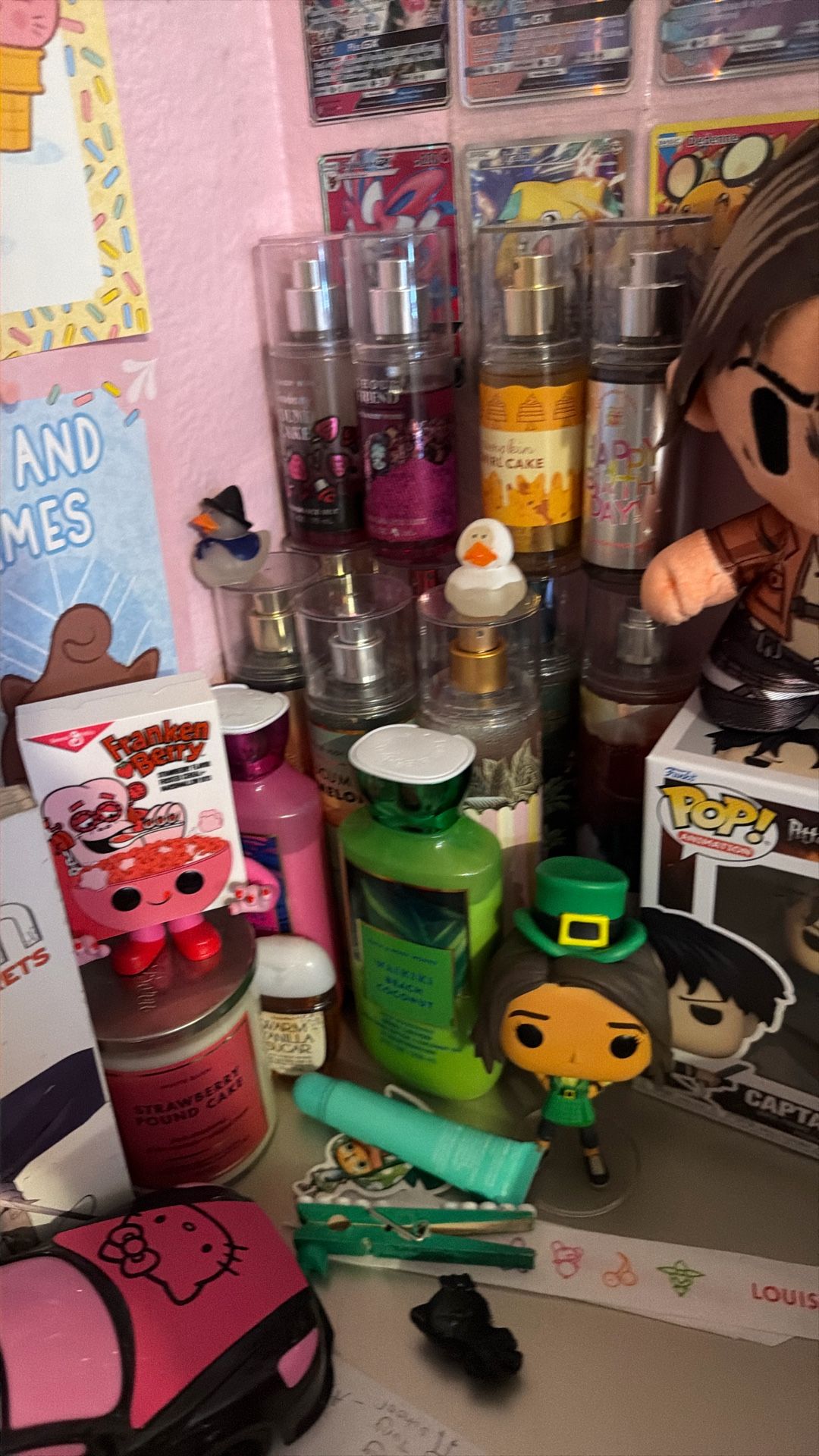 small lot of Bath And Body Works