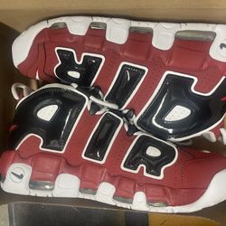 Air More Uptempo Bulls 2021