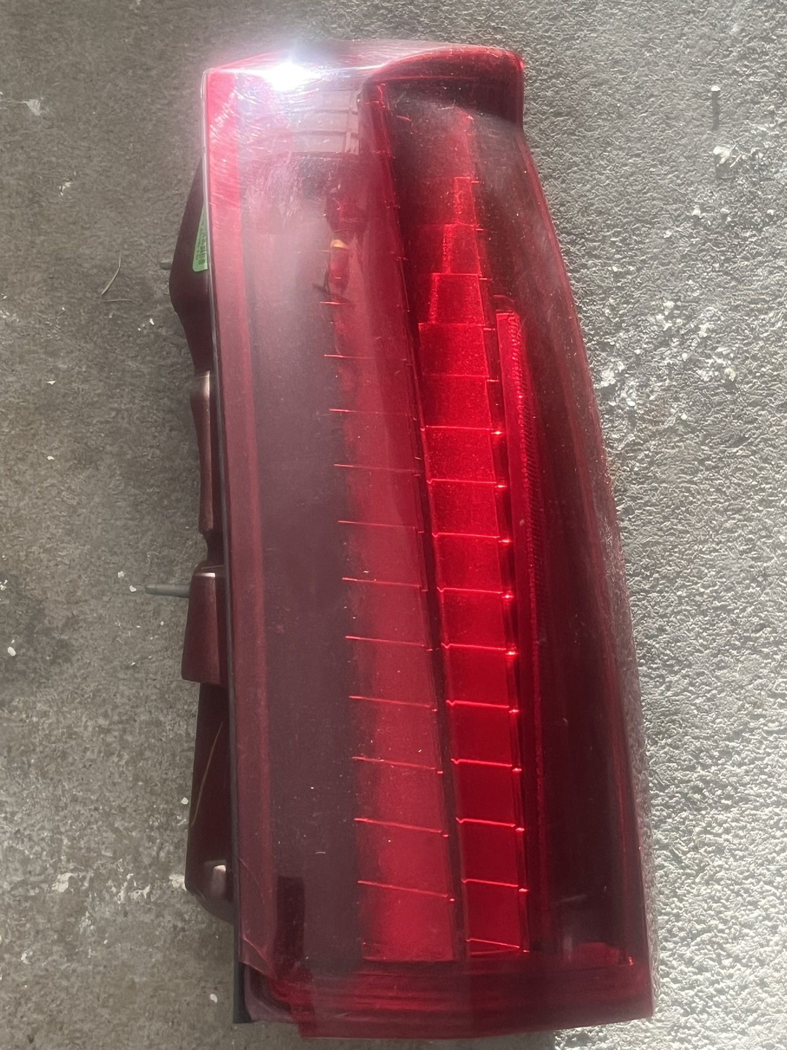 2005 Cadillac STS Tail Light