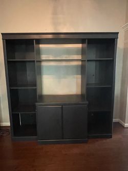 *Free* Entertainment Center