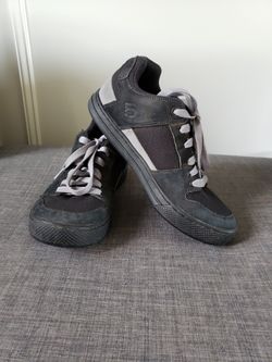 Men's Fiveten Shoe size 10