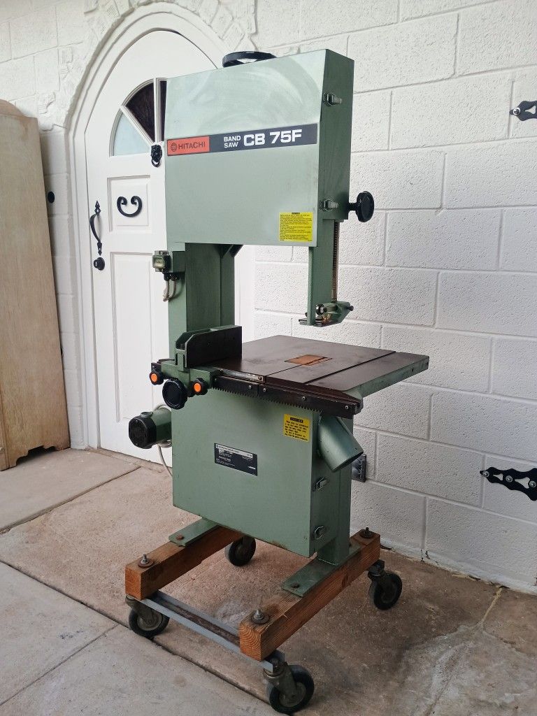 Hitachi Band Saw