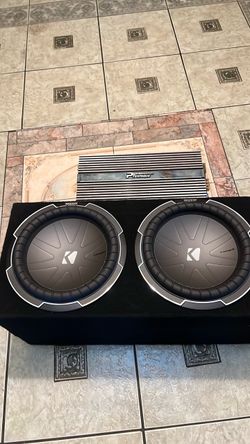 Se vende cajón de 12 pulgadas KICKER COMP. Q Om Perica techniques watch imperfect condition is.