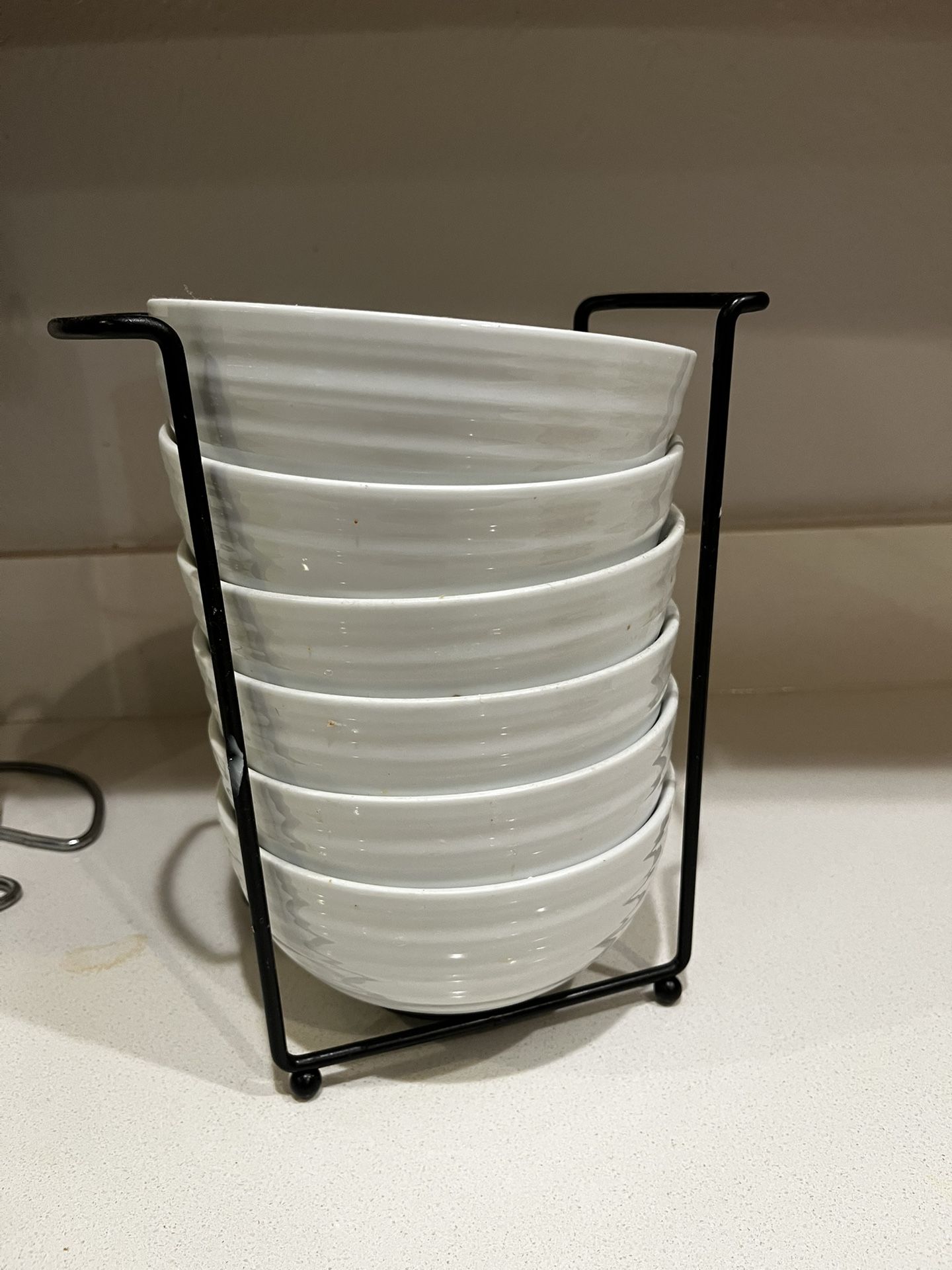 Bowls With Stand