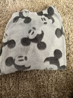 Women’s Disney Sweats 