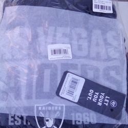 Raiders N Broncos 