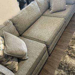 Jonathan Louis Couch/sectional W/ Ottoman