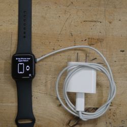 APPLE WATCH WITH CHARGER A2351 44MM BLACK 870115-1