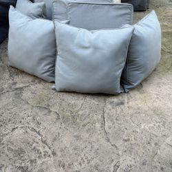 (8) 24x24 outdoor patio cushions