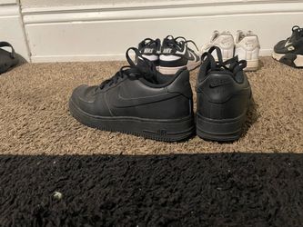 Nike Air Force 1s SIZE 7y