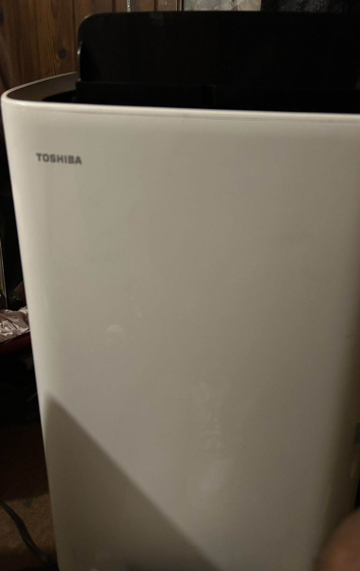 Toshiba Air Conditioner Unit