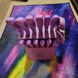 PURPLE FRENZY... BEAUTIFUL 11 PIECE KNIFE SET..I USED THEM ON 5 DIFFERENT OCCASIONS..