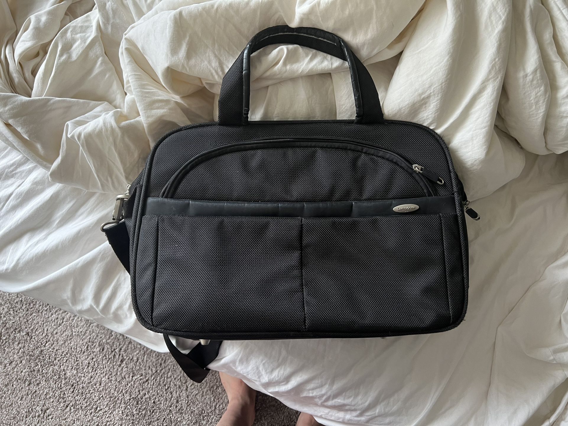 Nice Samsonaite Carry On Travel bag - Make Offer