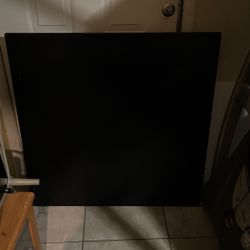 Dine Table W 4 Black Chairs  Table Size 40 By 40