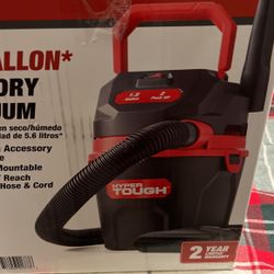 Hyper Tough 1.5 Gallon Wet /dry Vacuum