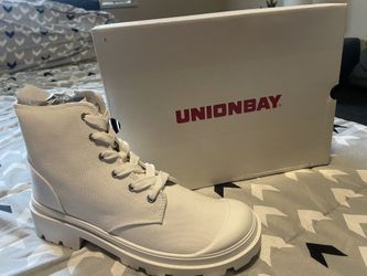UnionBay Women’s White Combat Boots 