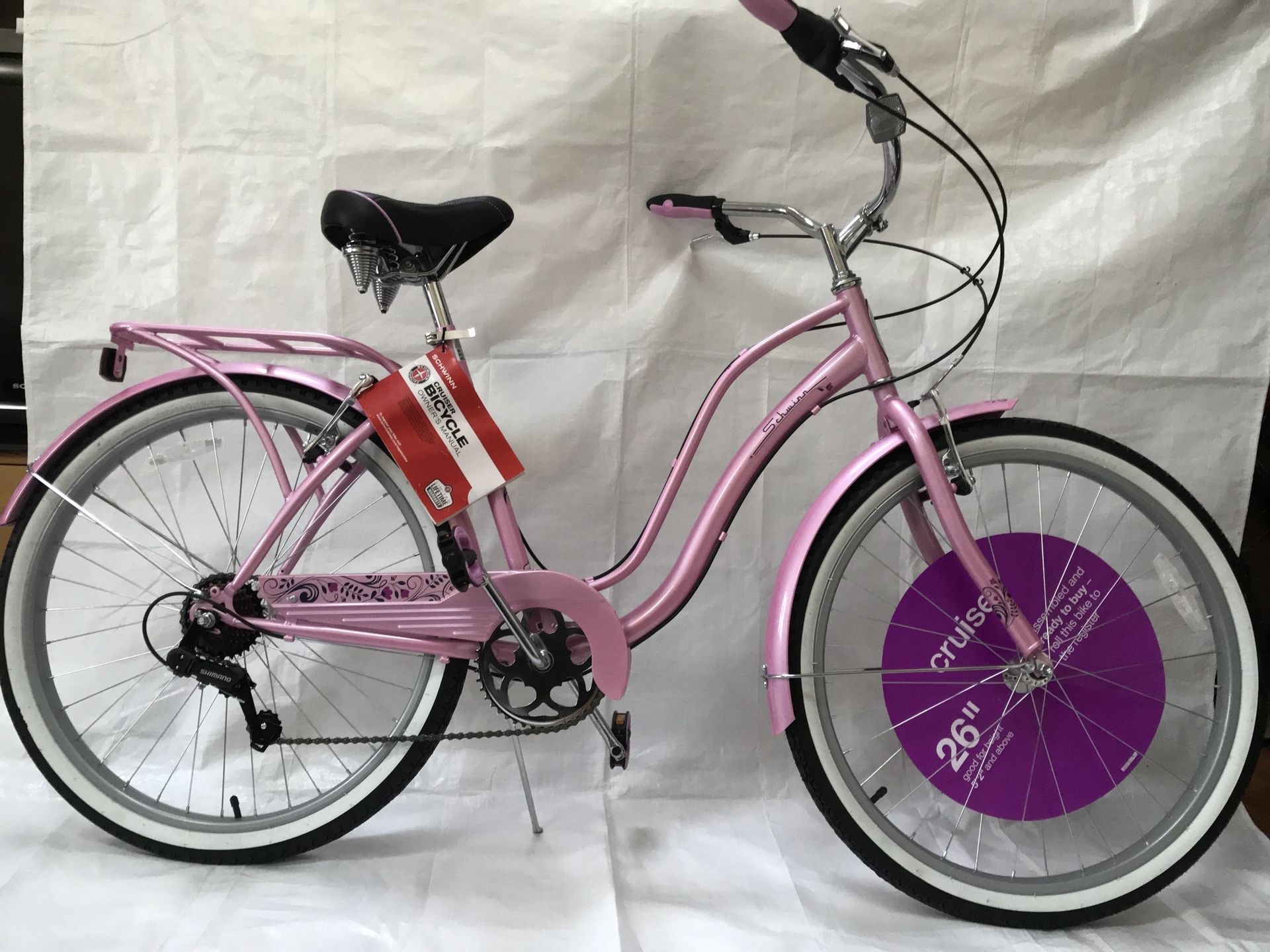 26" Women's Schwinn Lulu brand new bike (baby pink)