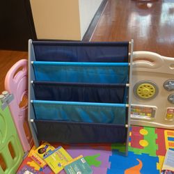 Kids Bookshelf 