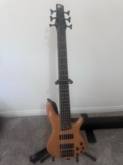 Ibanez SR406 Bass with hardcase