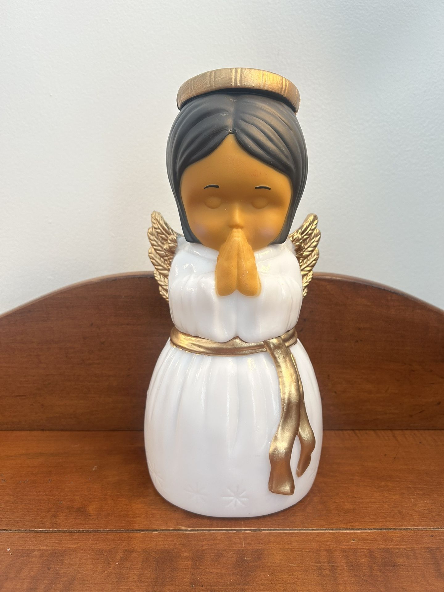 Table Top Angel Blow Mold about 11” x 5” x 4.25” - takes 3 AA batteries (not included)