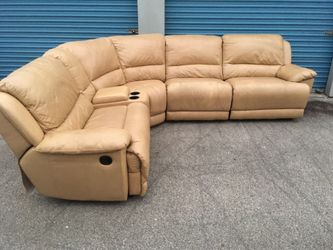 Reclining sectional Couch