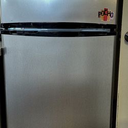 Thomson Refrigerator 