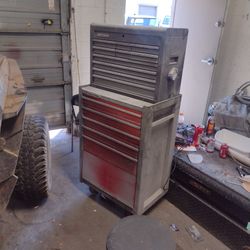 2 Tool Boxes For Sale Both Craftsman They Are In Good Shape Nice Sliding Drawers 