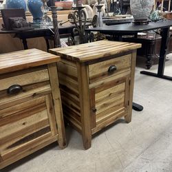 Pair of nightstands - Excellent Condition