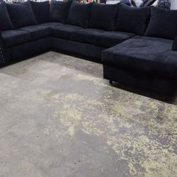 $1499 NUEVOS SECTIONAL 3pc