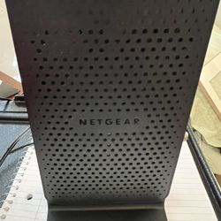 Netgear N600 WiFi Cable Modem Router