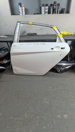 2021-2022-2023-2024-2025 HYUNDAI ELANTRA LEFT REAR DOOR OEM USED #10379