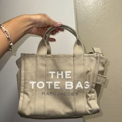 The Tote Bag 