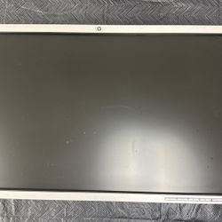 Hewlett Packard 24” Business Monitors w/ VGA, Display Port, DVI, NO Stand