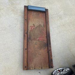 Antique mechanics, wood creeper