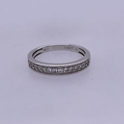 14k White Gold Ladies Diamond Band 