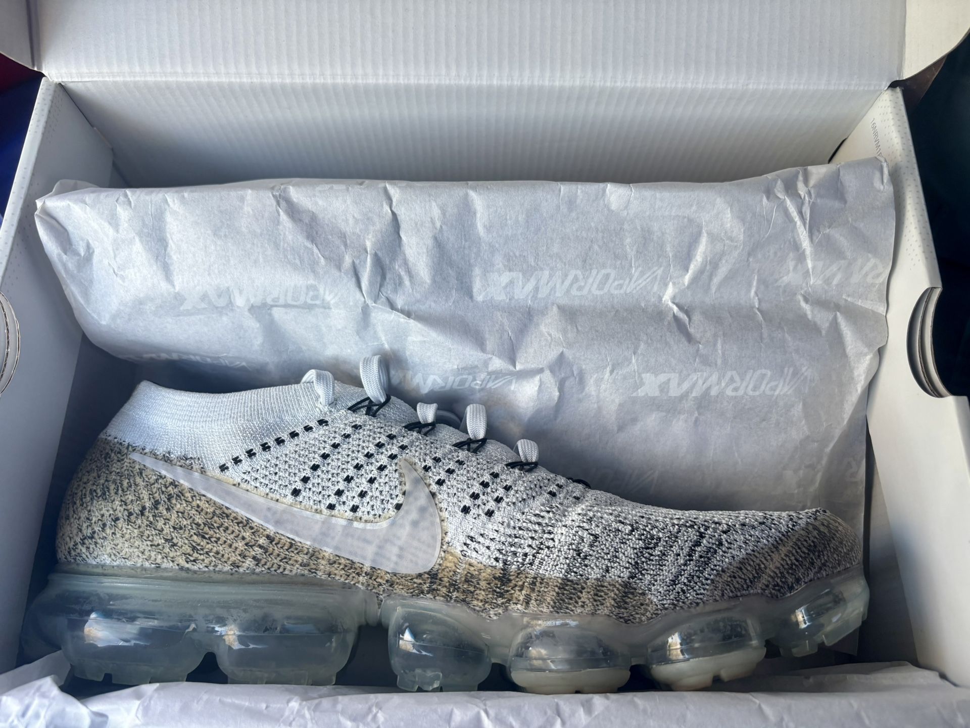 Nike AIR VAPORMAX FLYKNIT Shoes Size 12