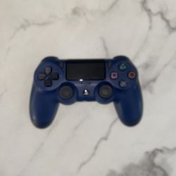 PS4 Controller
