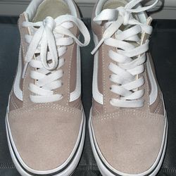 Women Vans Size 7.5