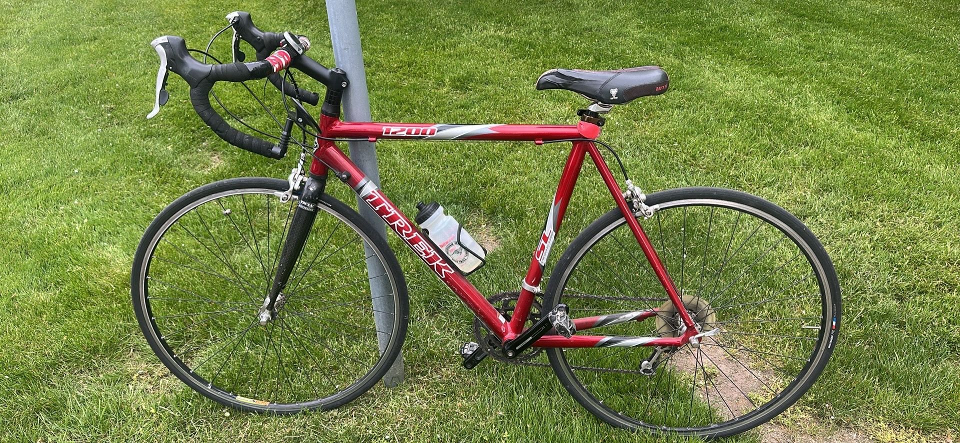 Trek road bike 58cm