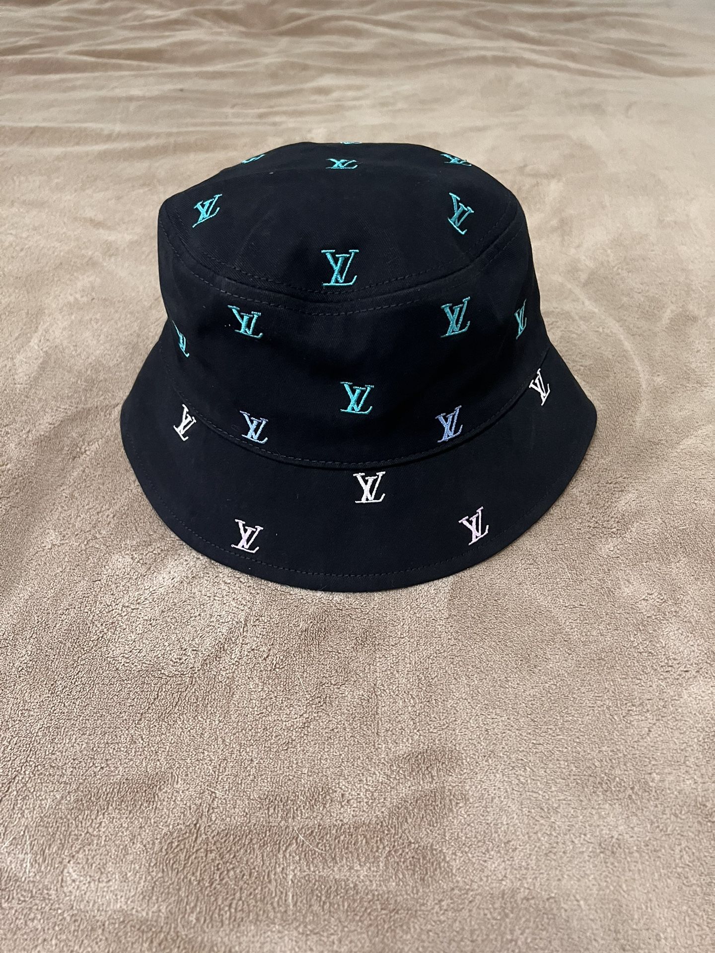 Louis Vuitton Blason Shading Denim Reversible Bucket Hat