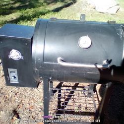 BBQ With PELLET SMOKER 
